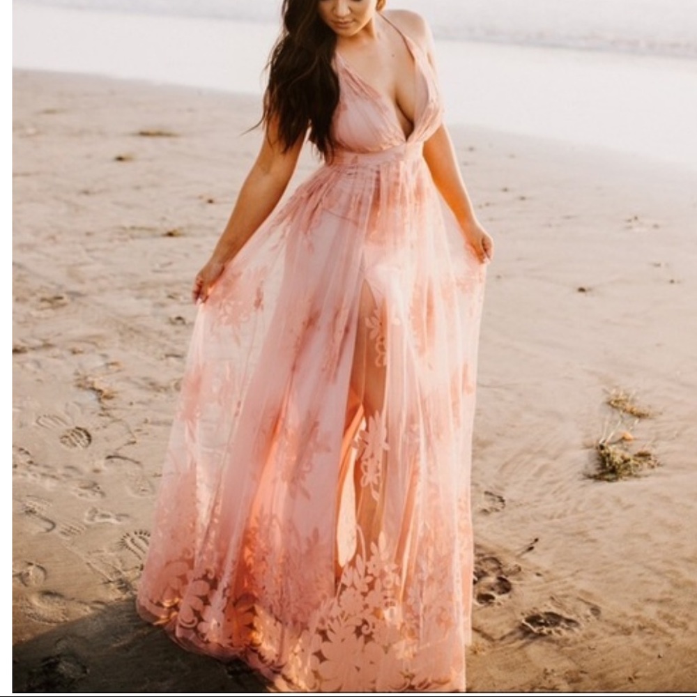 Luxxel Promenade Maxi Dress - Blush